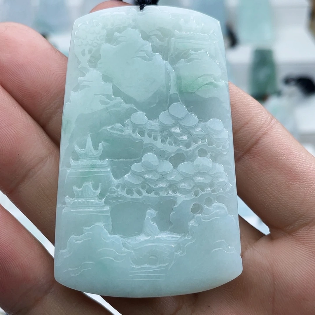 颈饰未镶嵌翡翠树*翡翠