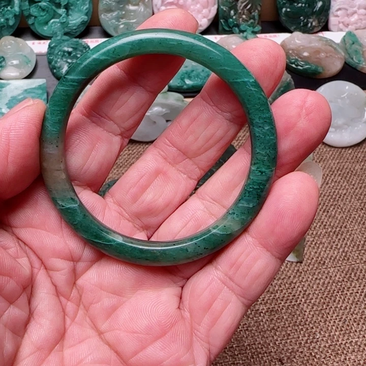 咸***闲独山玉未镶嵌吊坠(不含链)