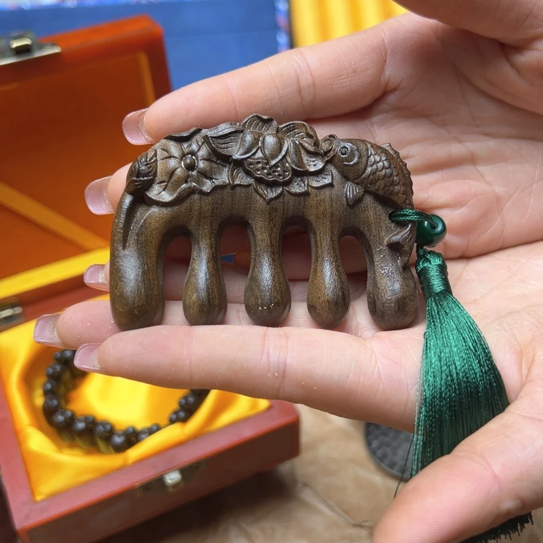 滴血莲花菩提吊坠