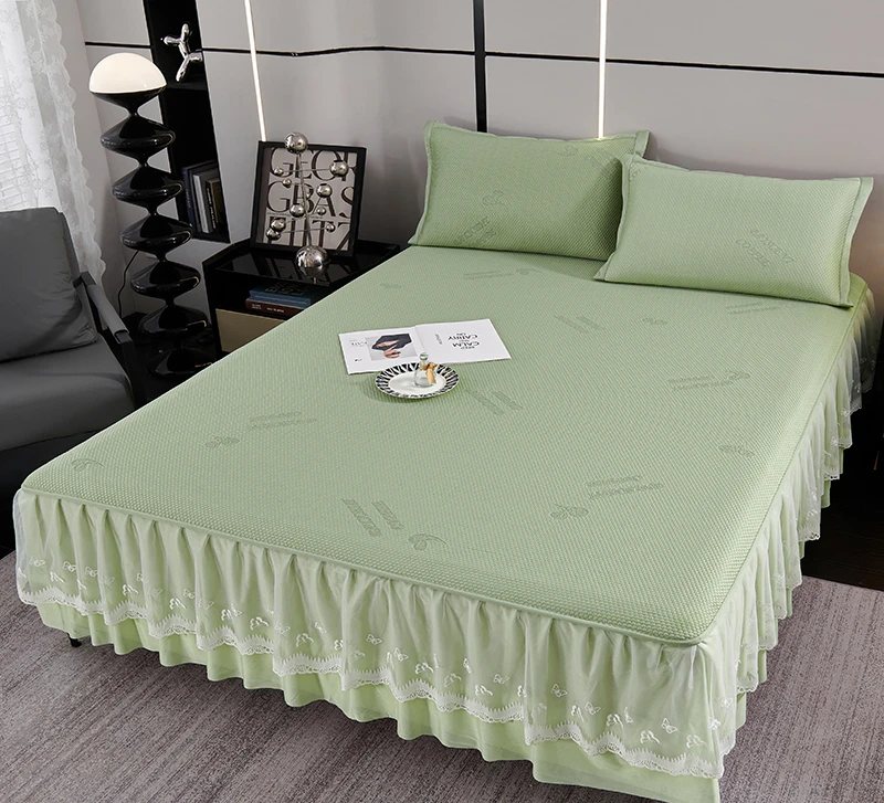 2025新款母婴级纯乙纶PE刺绣凉感丝豆豆席 床裙款 可机洗可暴晒