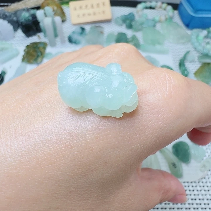 未镶嵌定制翡翠挂件