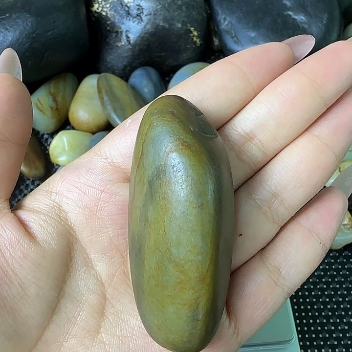 未镶嵌和田玉（糖玉）挂件
