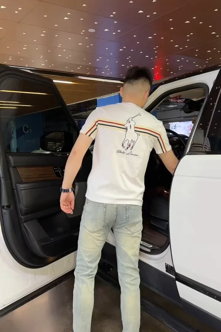 白色圆领字母短袖T恤帅气男士上衣中性风高品质潮流时尚休闲