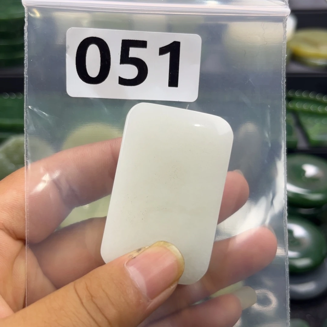 未镶嵌和田玉珠宝半成品
