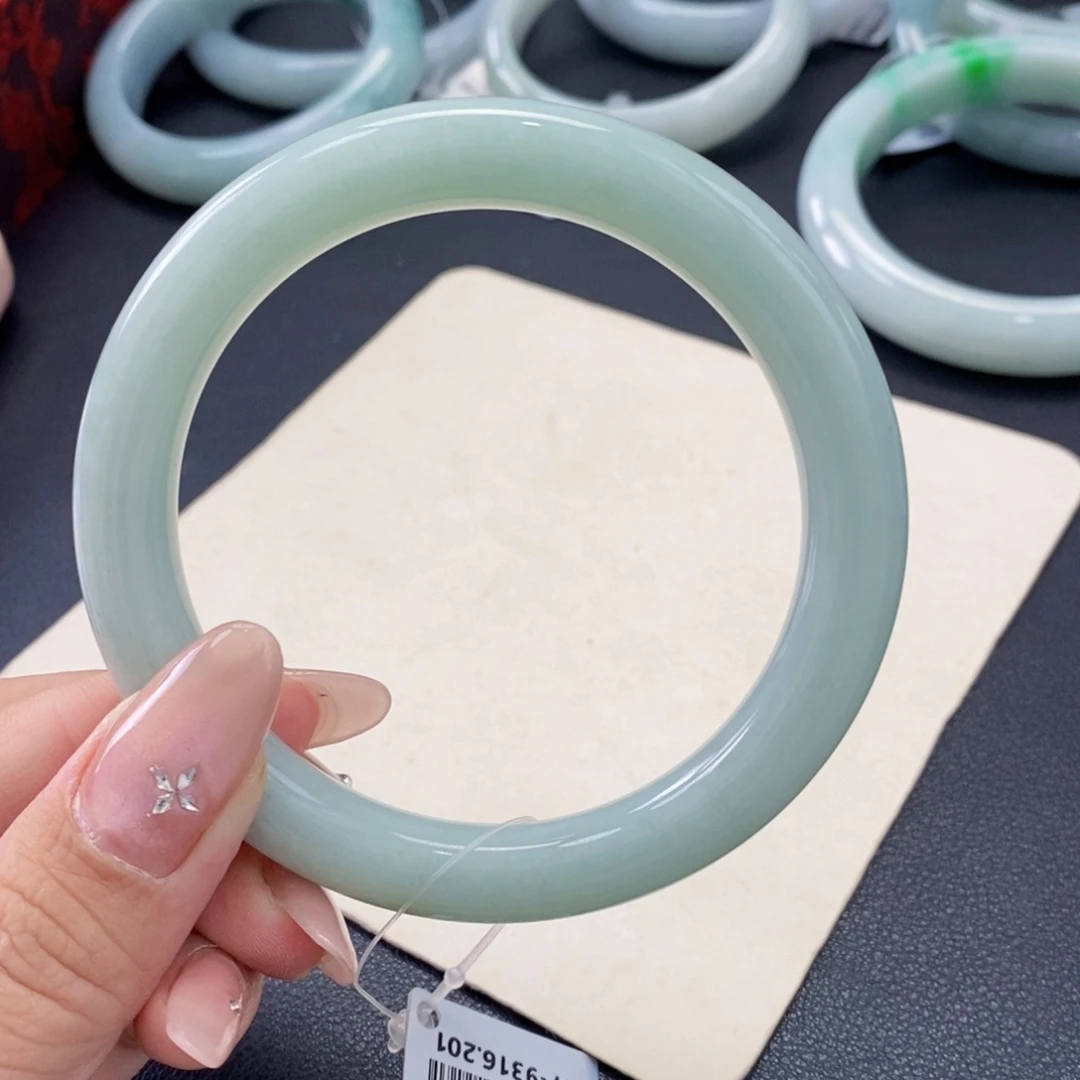 未镶嵌手镯翡翠?****人60圆条