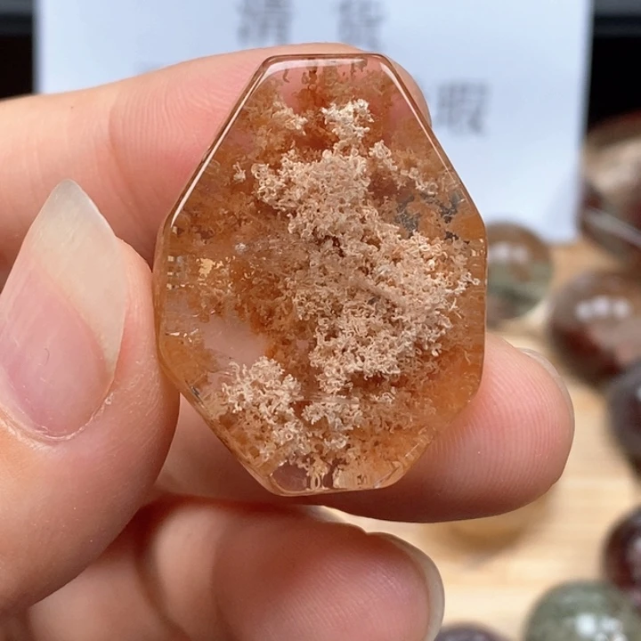 未镶嵌颈饰水晶水晶