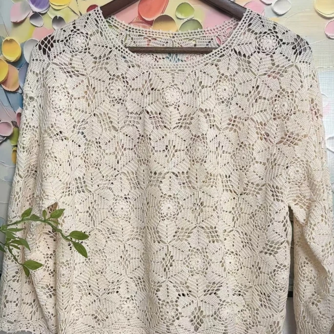 ＜豆芽家＞钩针款单元花拼接上衣《叶微》