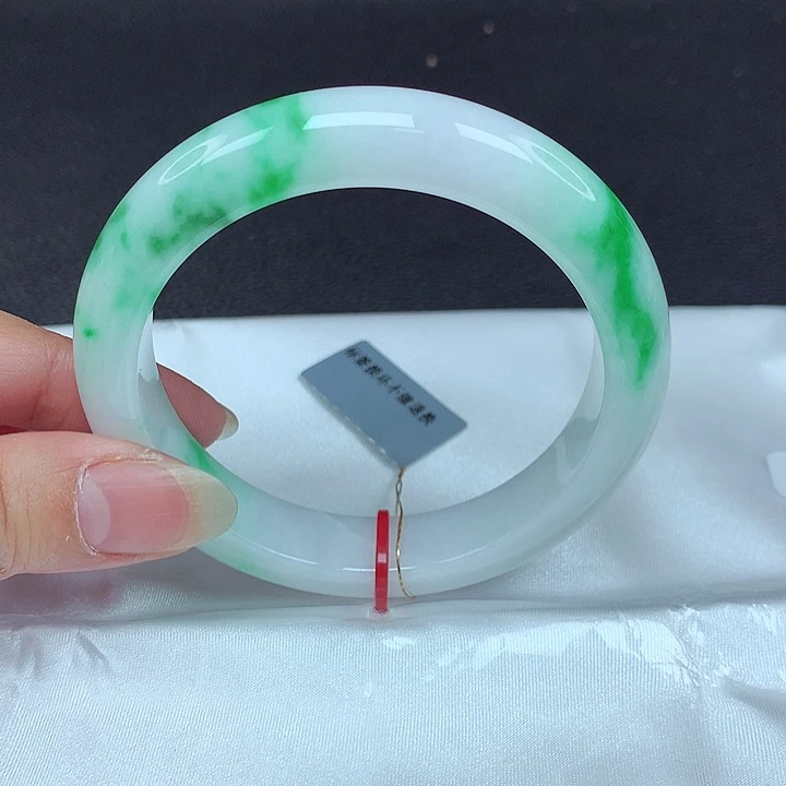 翡翠未镶嵌手镯58圈946