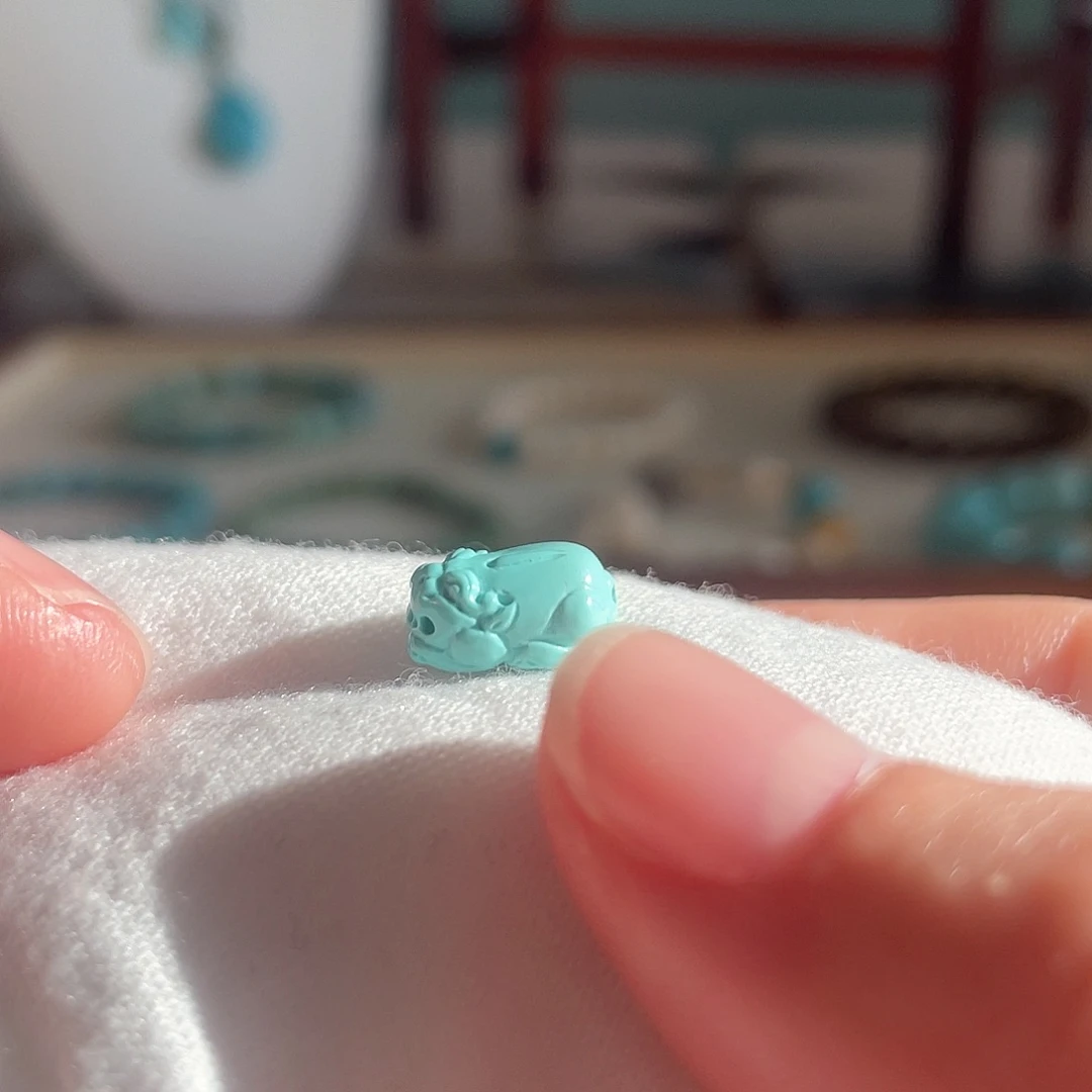 绿松石配饰未镶嵌