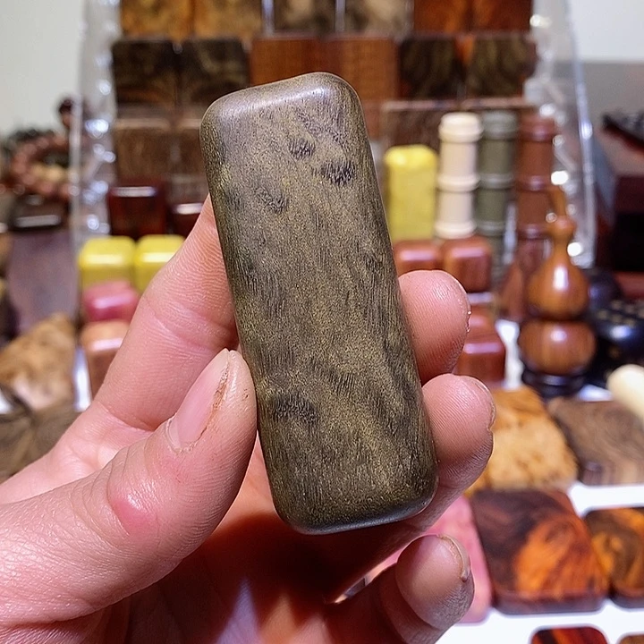 木小**c木质把玩件68441个