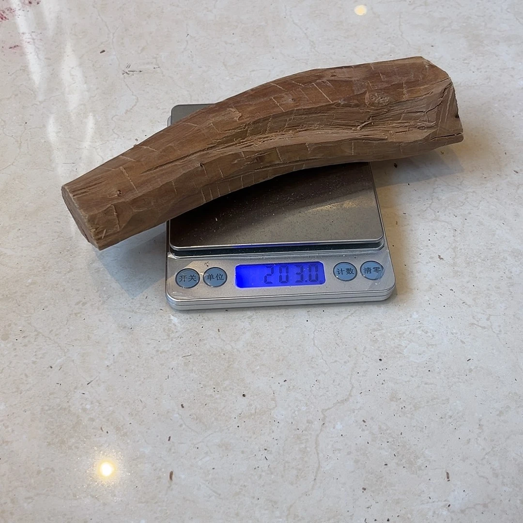 檀香木其他是**啊老山檀香枯枝