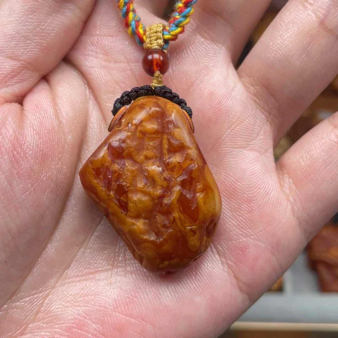 未镶嵌蜜蜡珠宝奇石