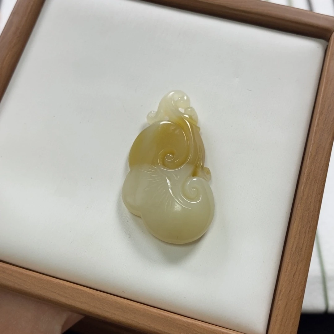 【闪购商品】和田玉吊坠未镶嵌