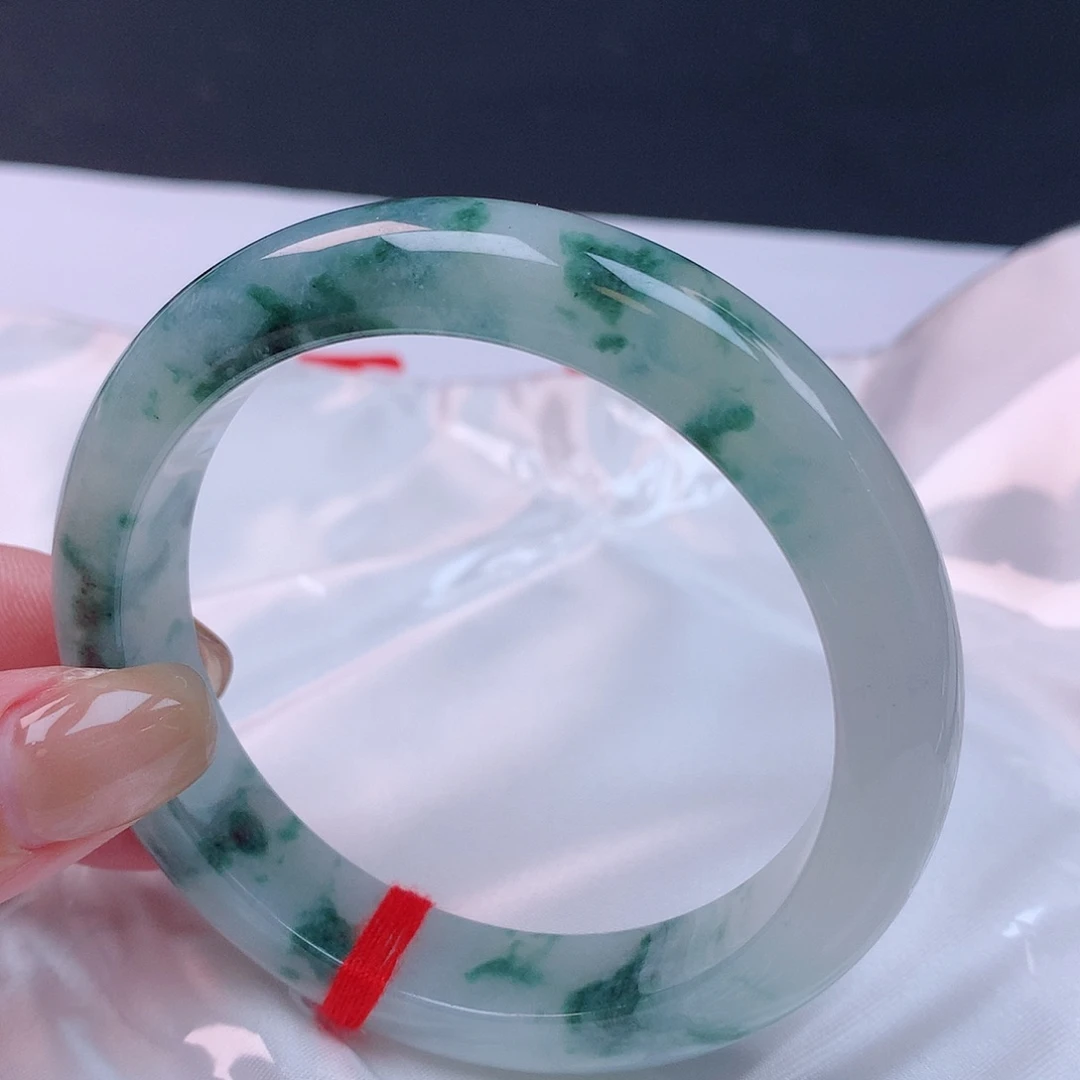 【闪购商品】未镶嵌手镯翡翠58