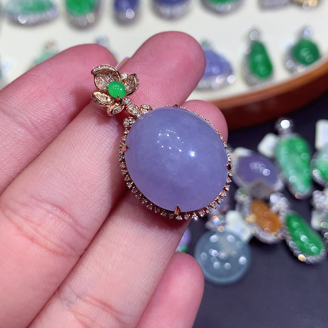 翡翠吊坠(不含链)18K金镶嵌