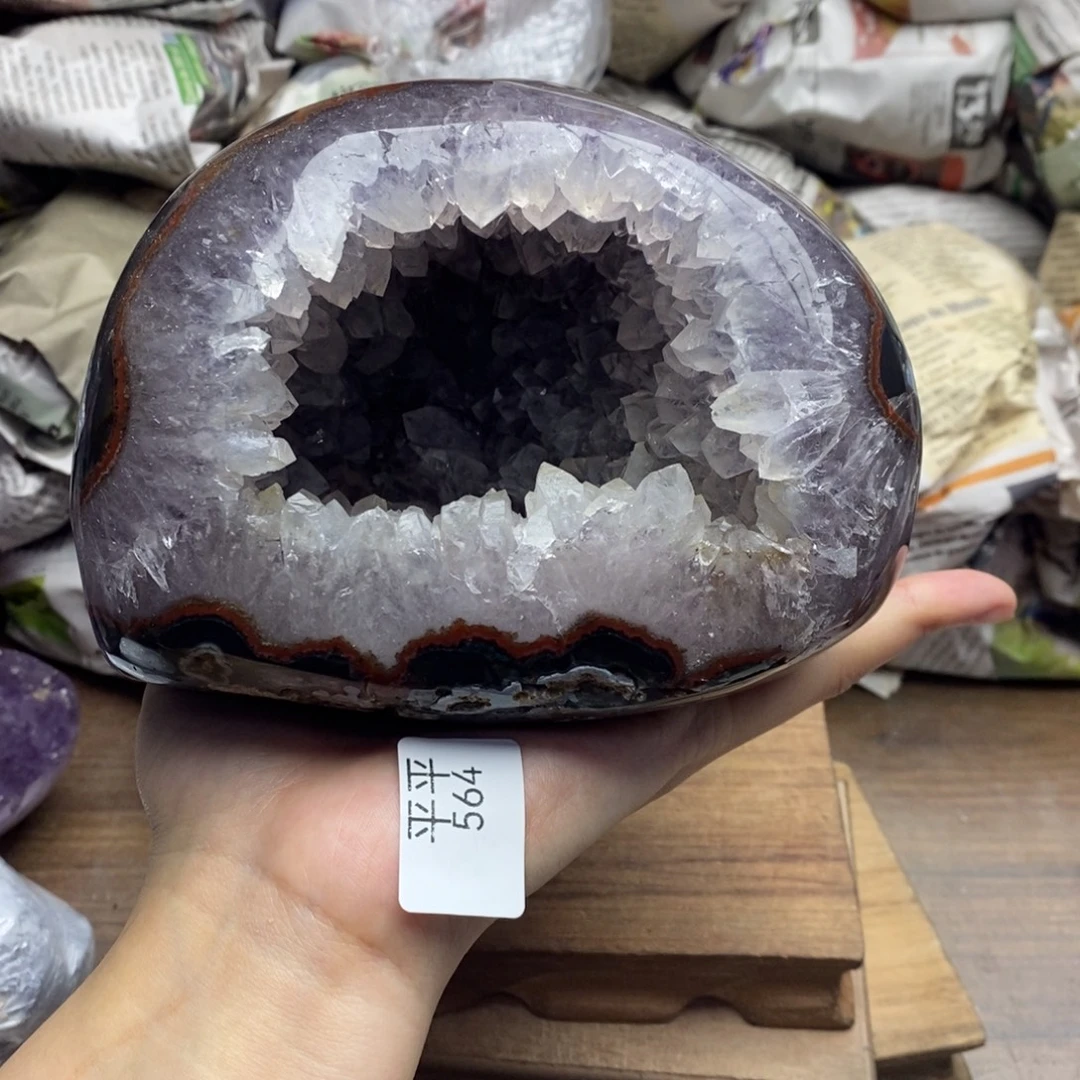 紫晶未镶嵌大型摆件（非配饰）