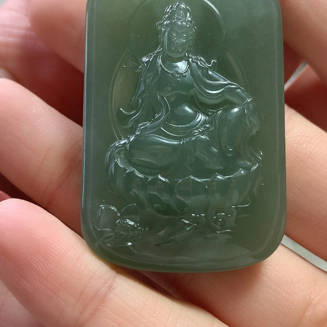 灰***灰和田玉未镶嵌颈饰