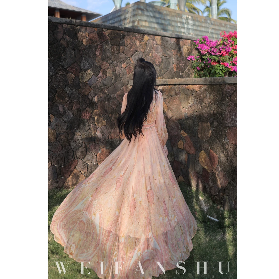 WEIFANSHU/魏凡舒【金字塔】春夏新款甜美气质显瘦优雅真丝连衣裙