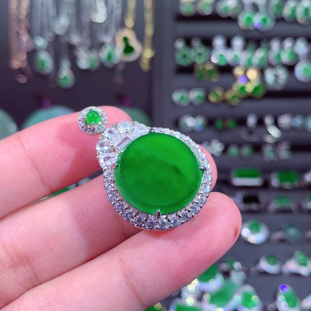 翡翠吊坠(不含链)未镶嵌