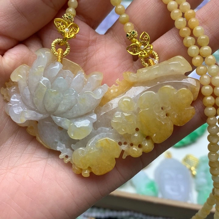 颈饰未镶嵌翡翠翡翠