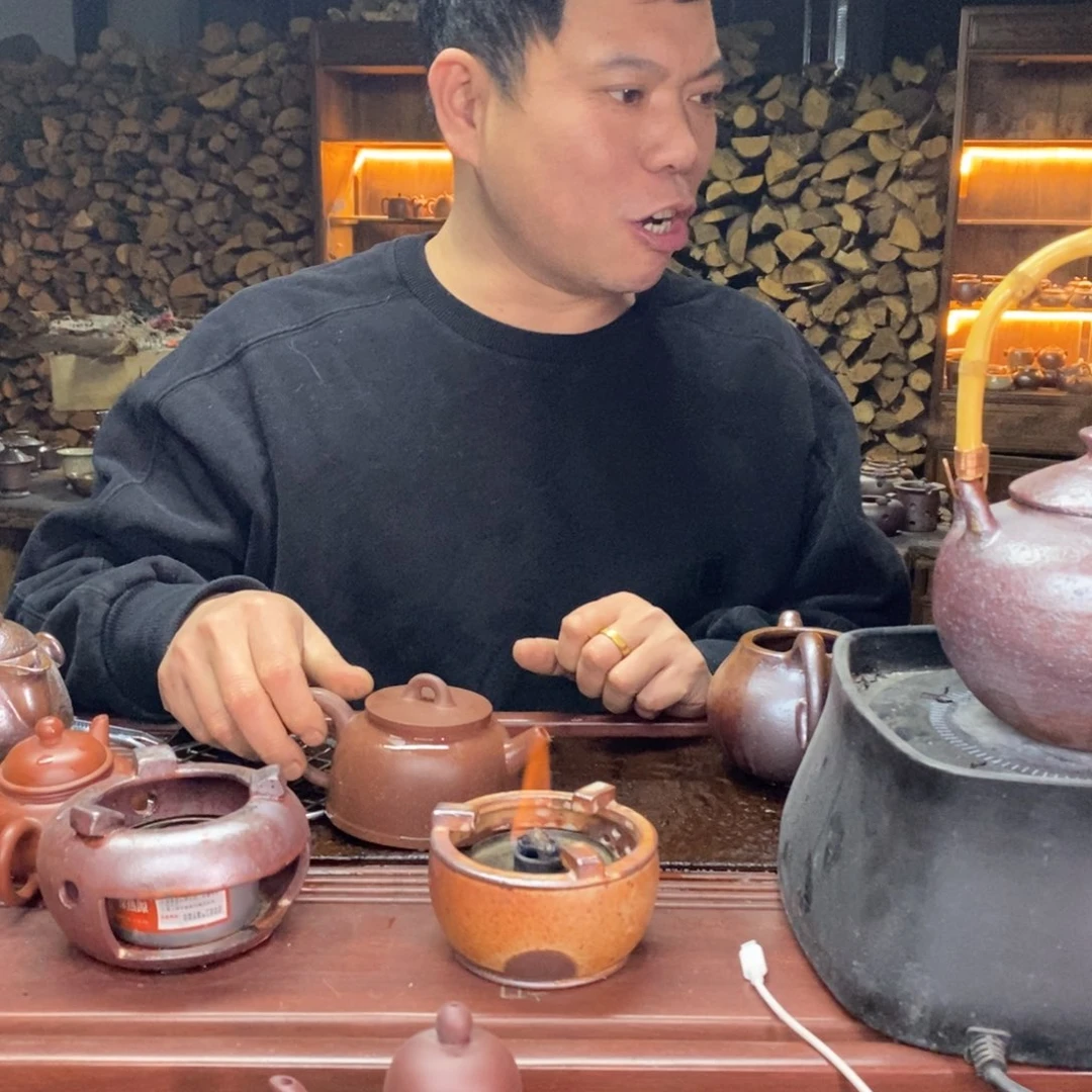 紫砂手工炮嘴壶壶