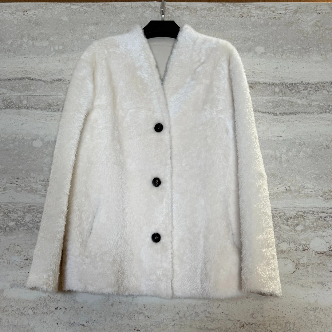 TANTAN休闲显瘦静奢秋冬羊皮毛外套4116