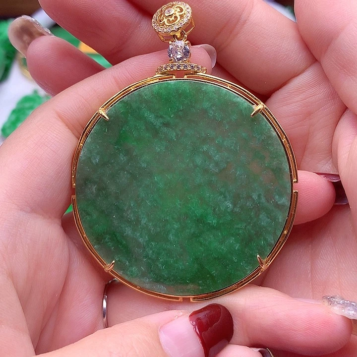 翡翠颈饰银S925镶嵌翡翠