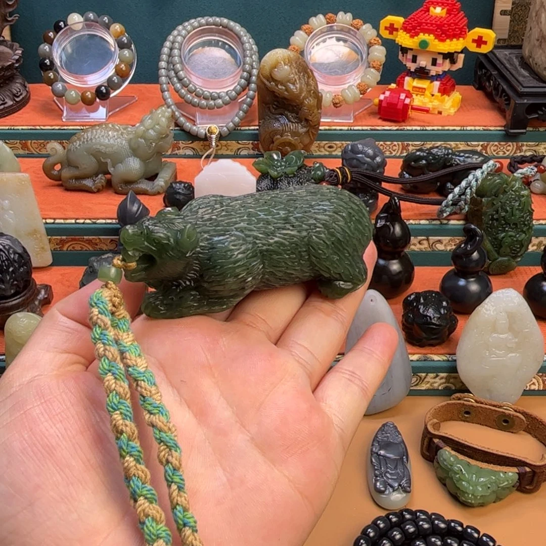 未镶嵌和田玉挂件