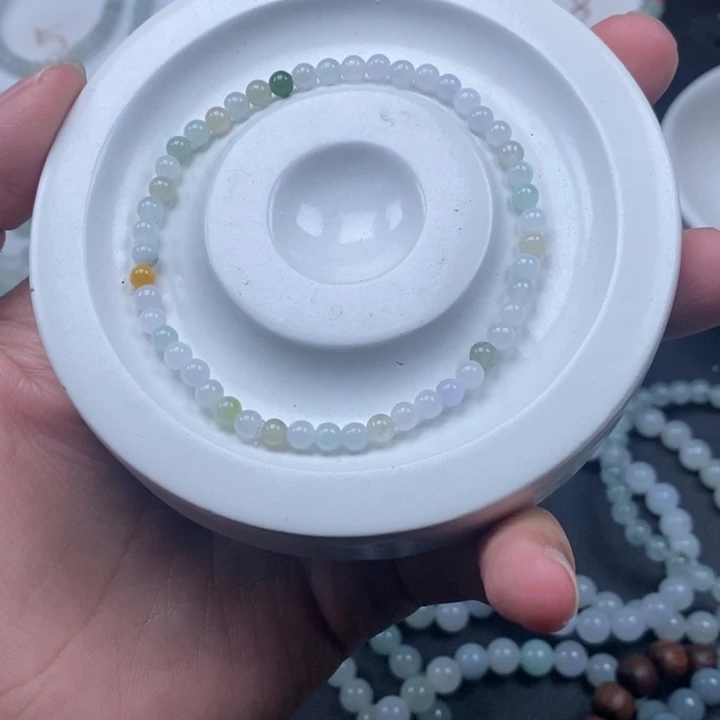 女款渐变彩色小米珠手串