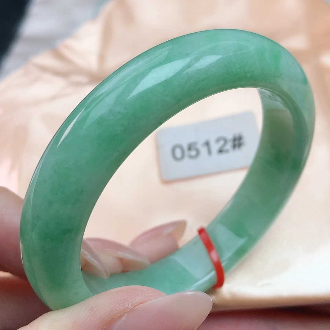 翡翠手镯未镶嵌53圈口880512
