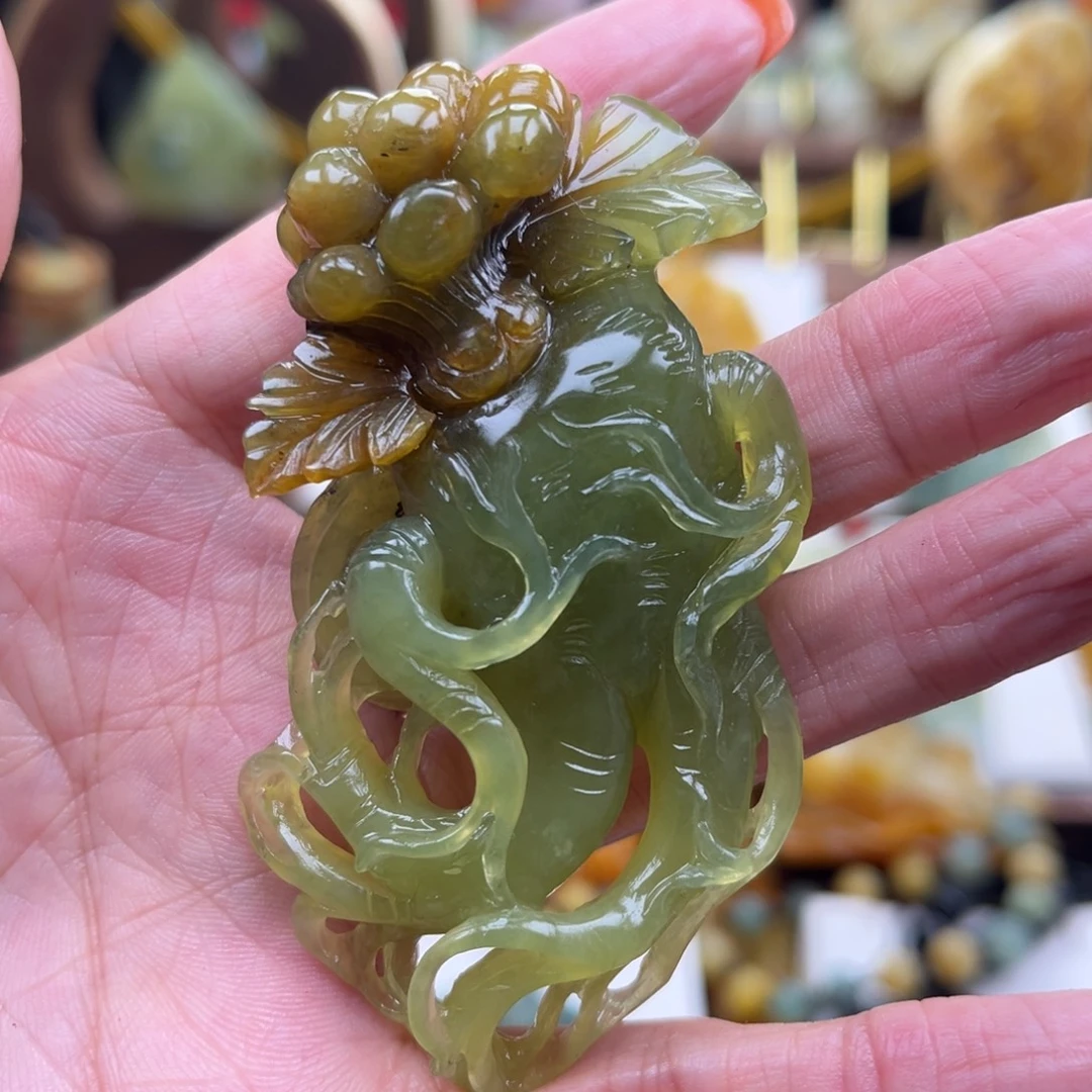 岫玉未镶嵌挂件挂件