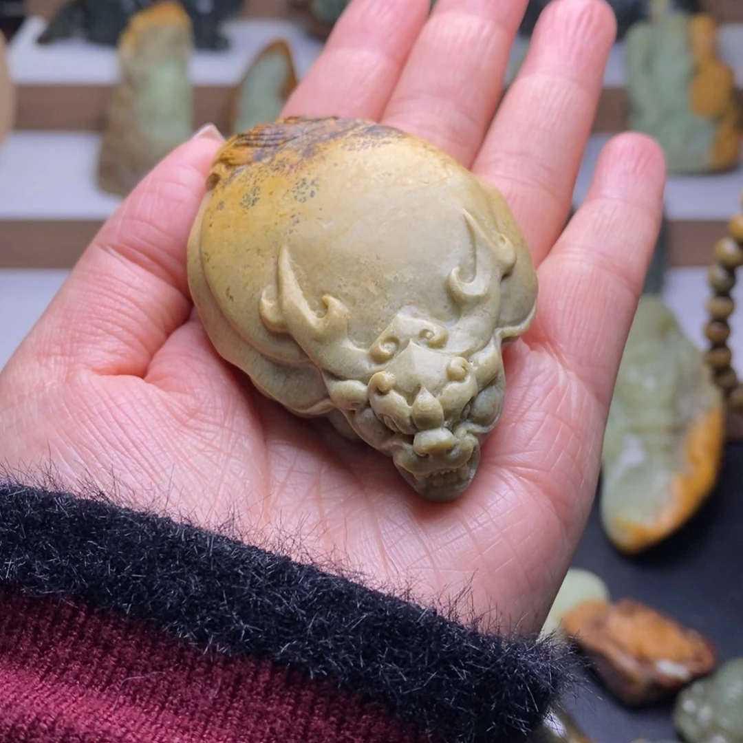 岫岩河磨玉（透闪石质玉）手把未镶嵌幸*