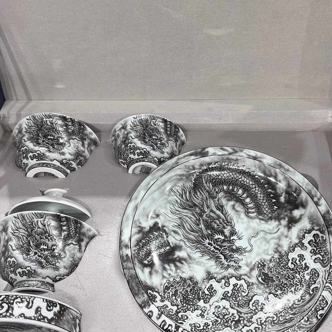 瓷片景德镇陶瓷艺术展演厅