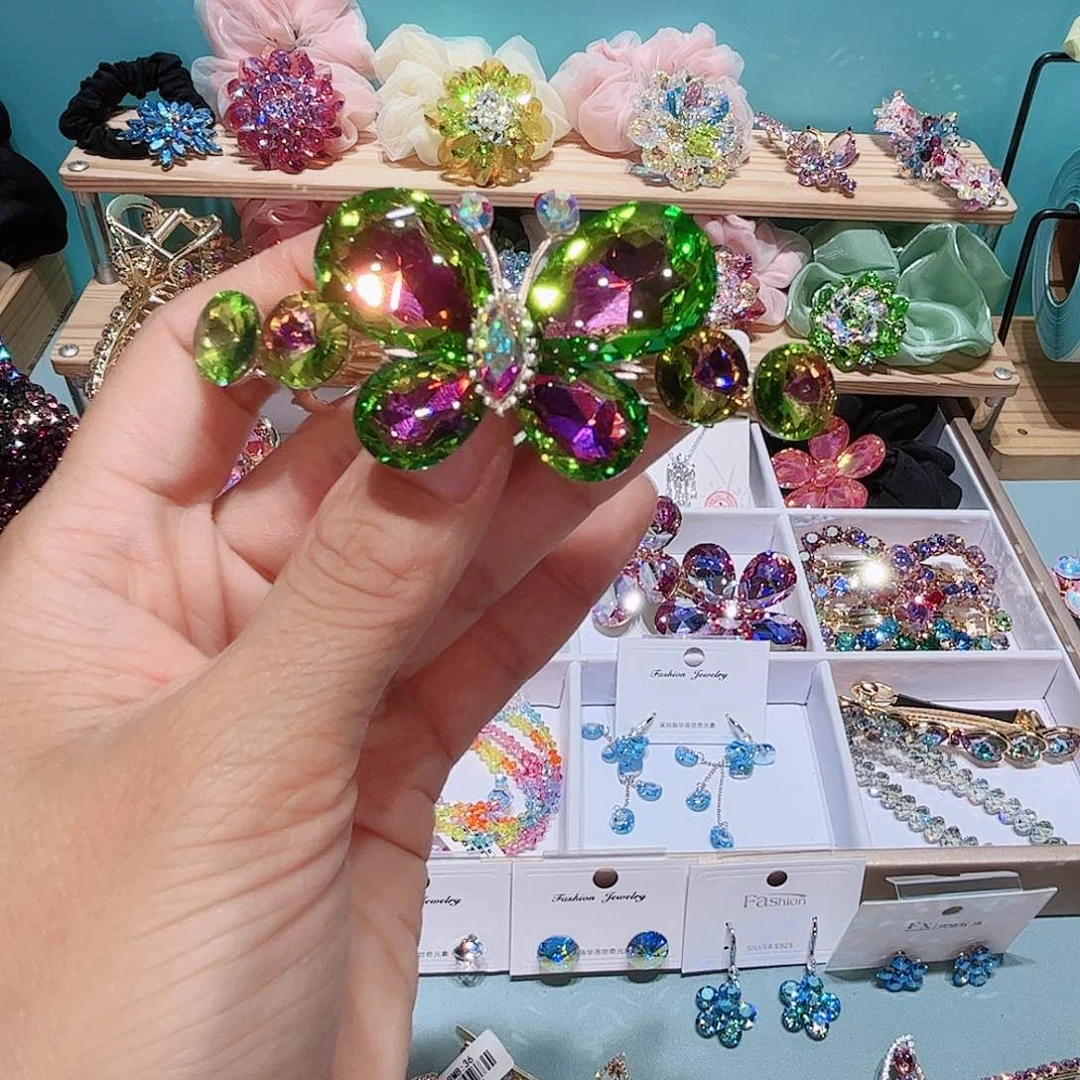 皮质铁合金耳钉的
