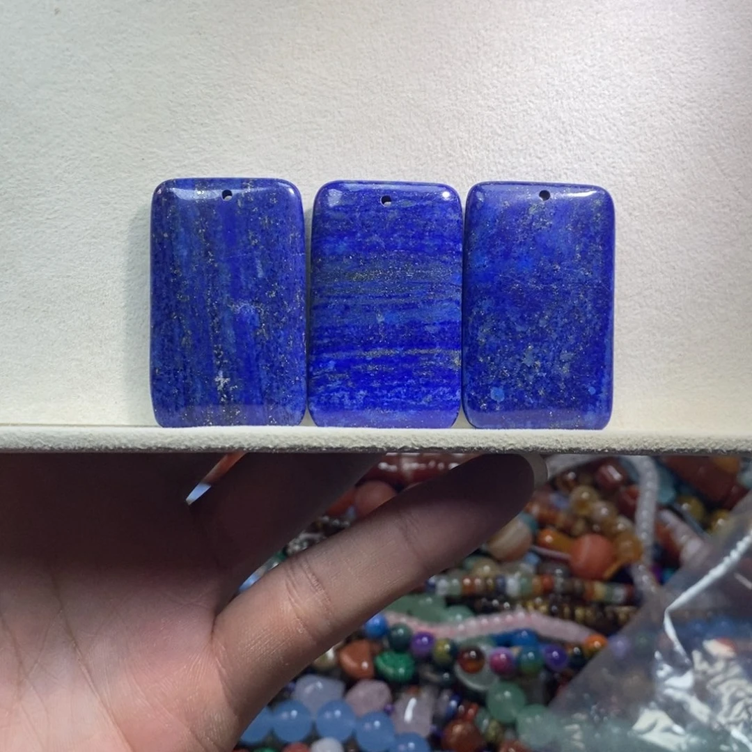 未镶嵌，1个天然青金无事牌30×50mm，石英质玉