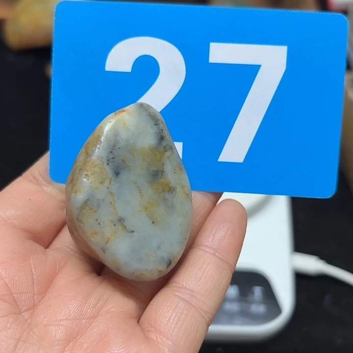 和田玉（糖玉）未镶嵌挂件