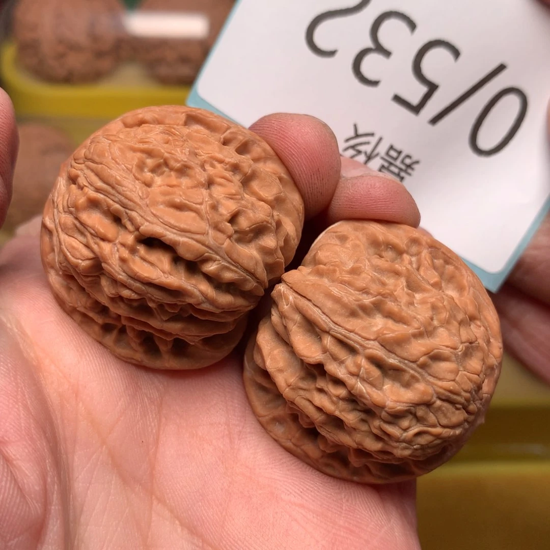 文玩核桃把件山地正磨35