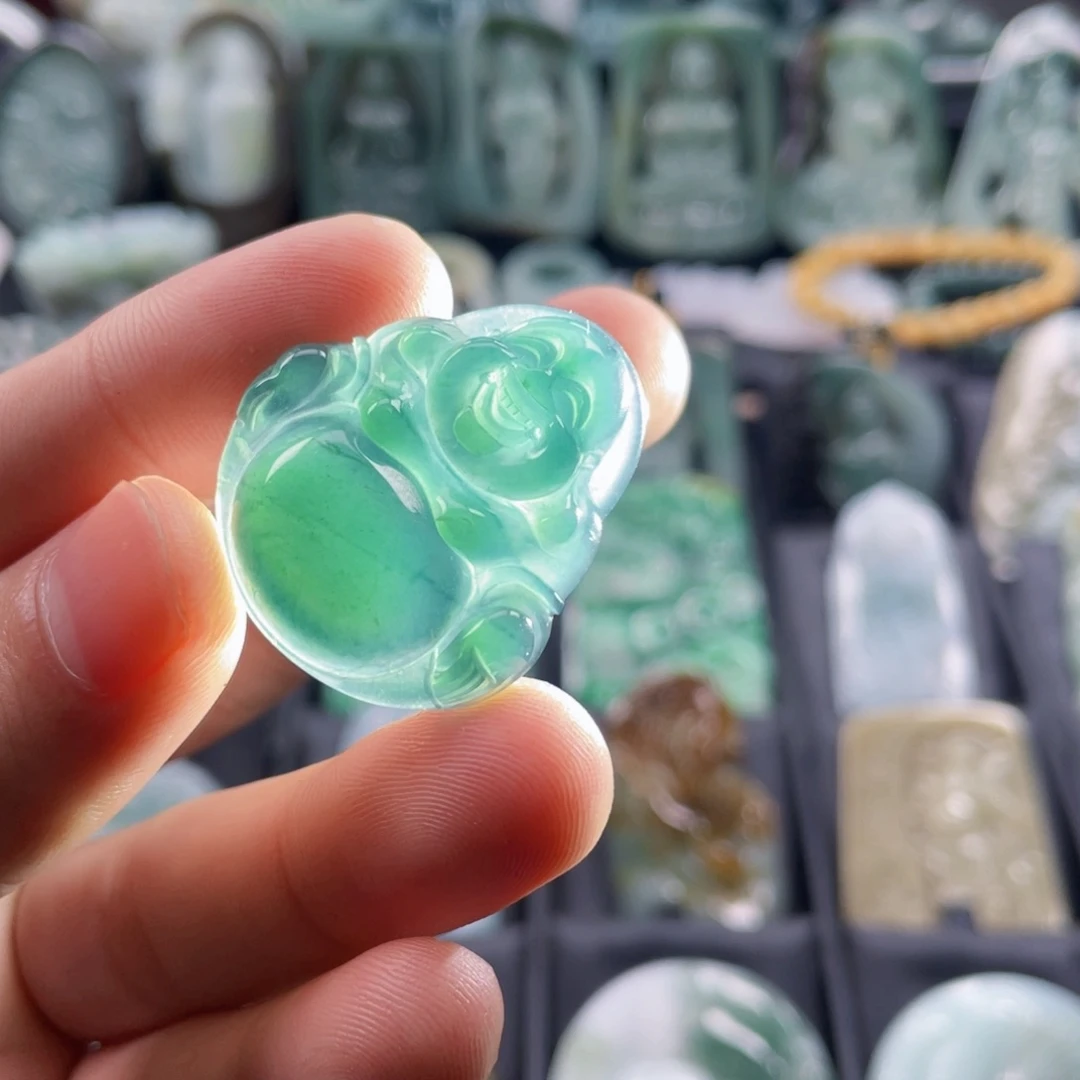 颈饰未镶嵌翡翠翡翠