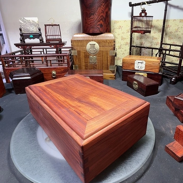 染料紫檀（血檀）血檀