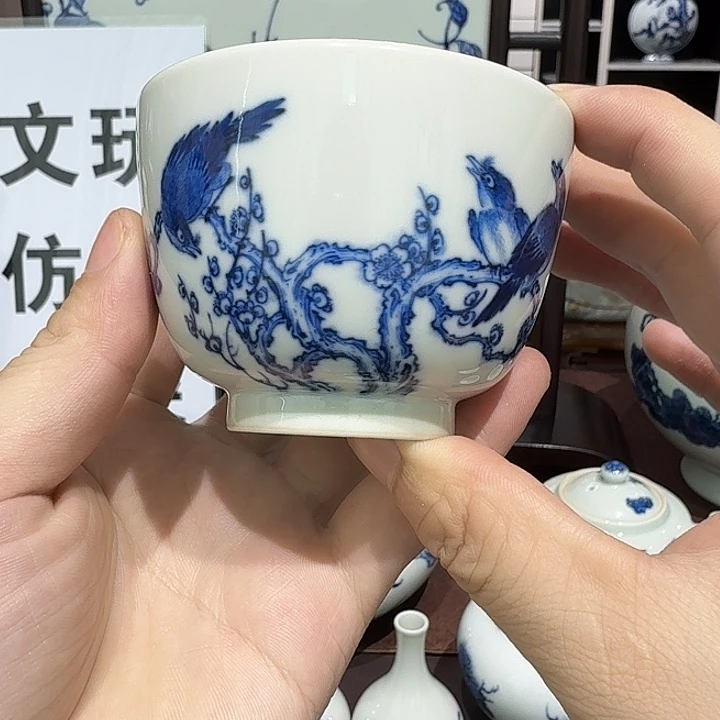 摆件青花瓷器等传统工艺的传承和14555