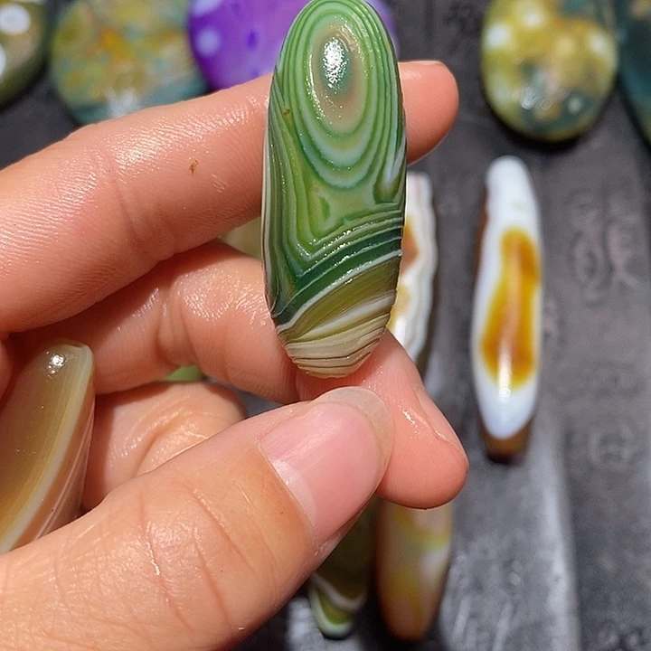 J***e玛瑙/玉髓合金颈饰