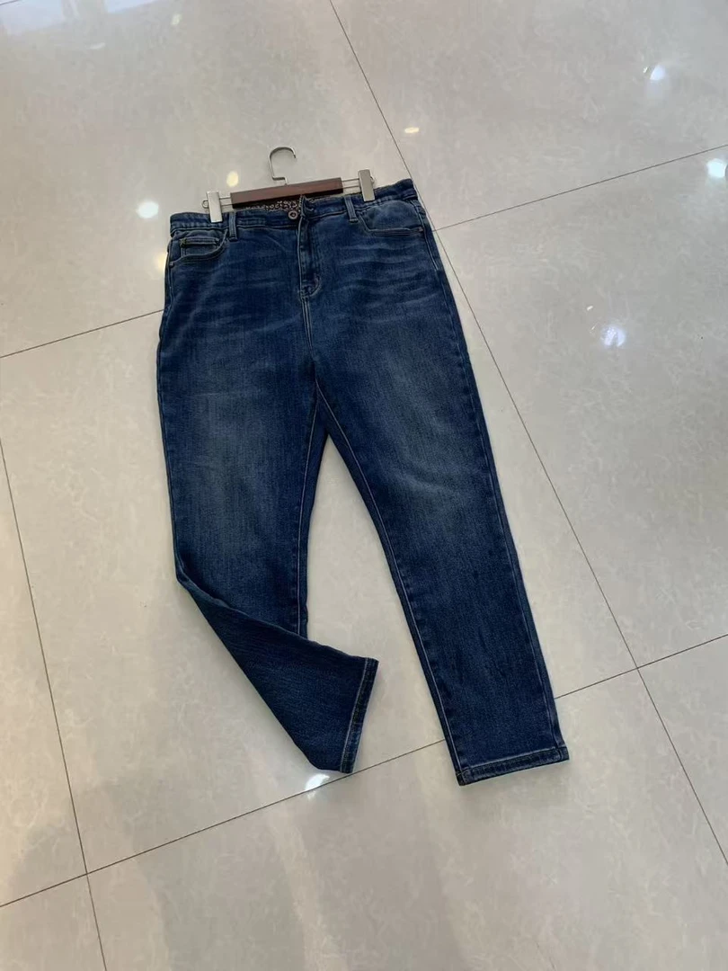 二姐家009栢8837时尚百搭牛仔裤【加绒】