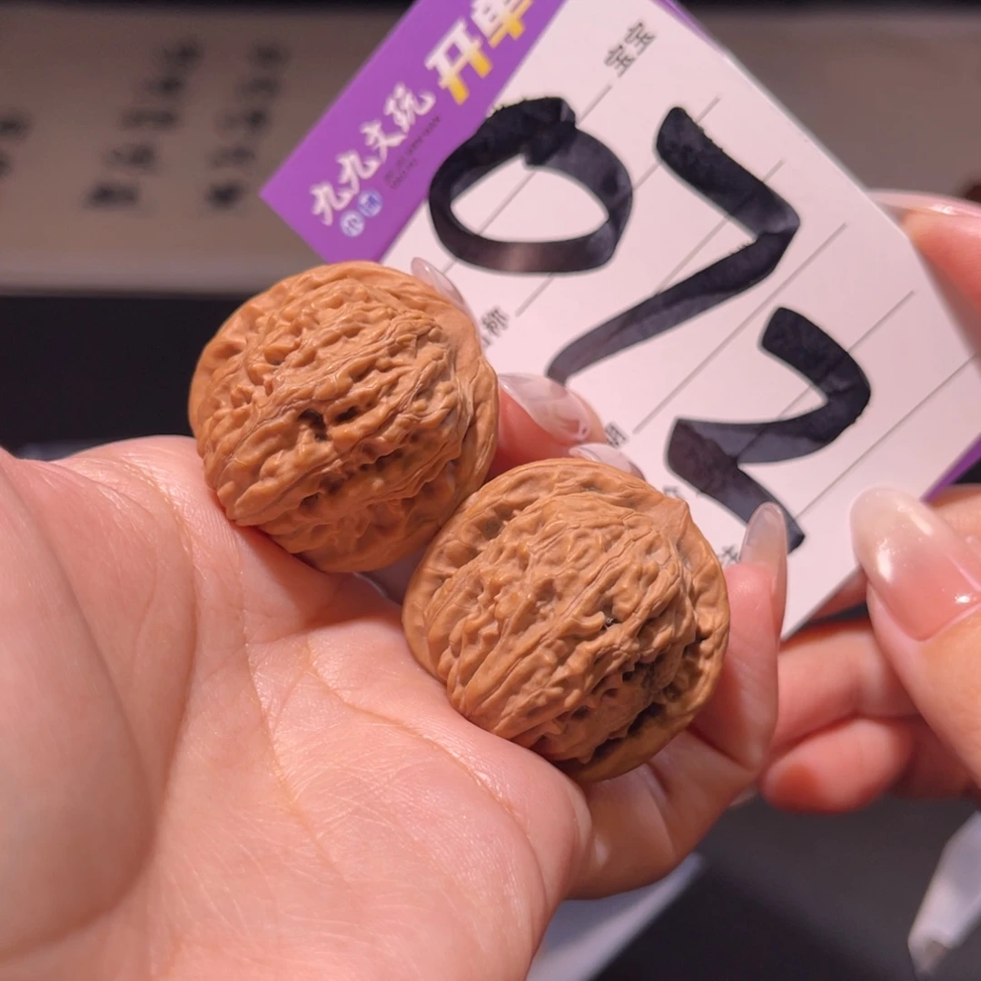 把件文玩核桃f****s33四座楼