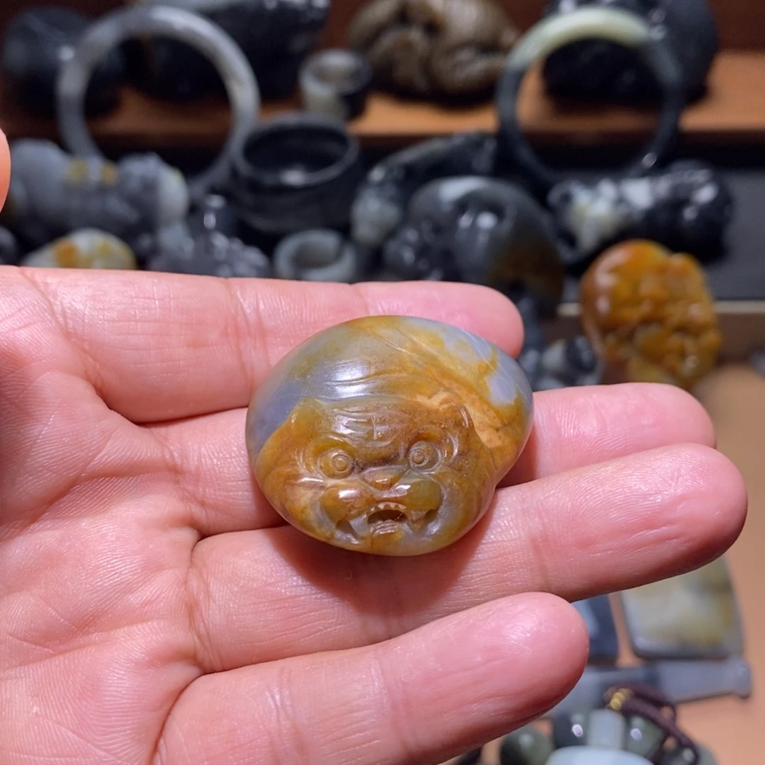 和田玉未镶嵌挂件