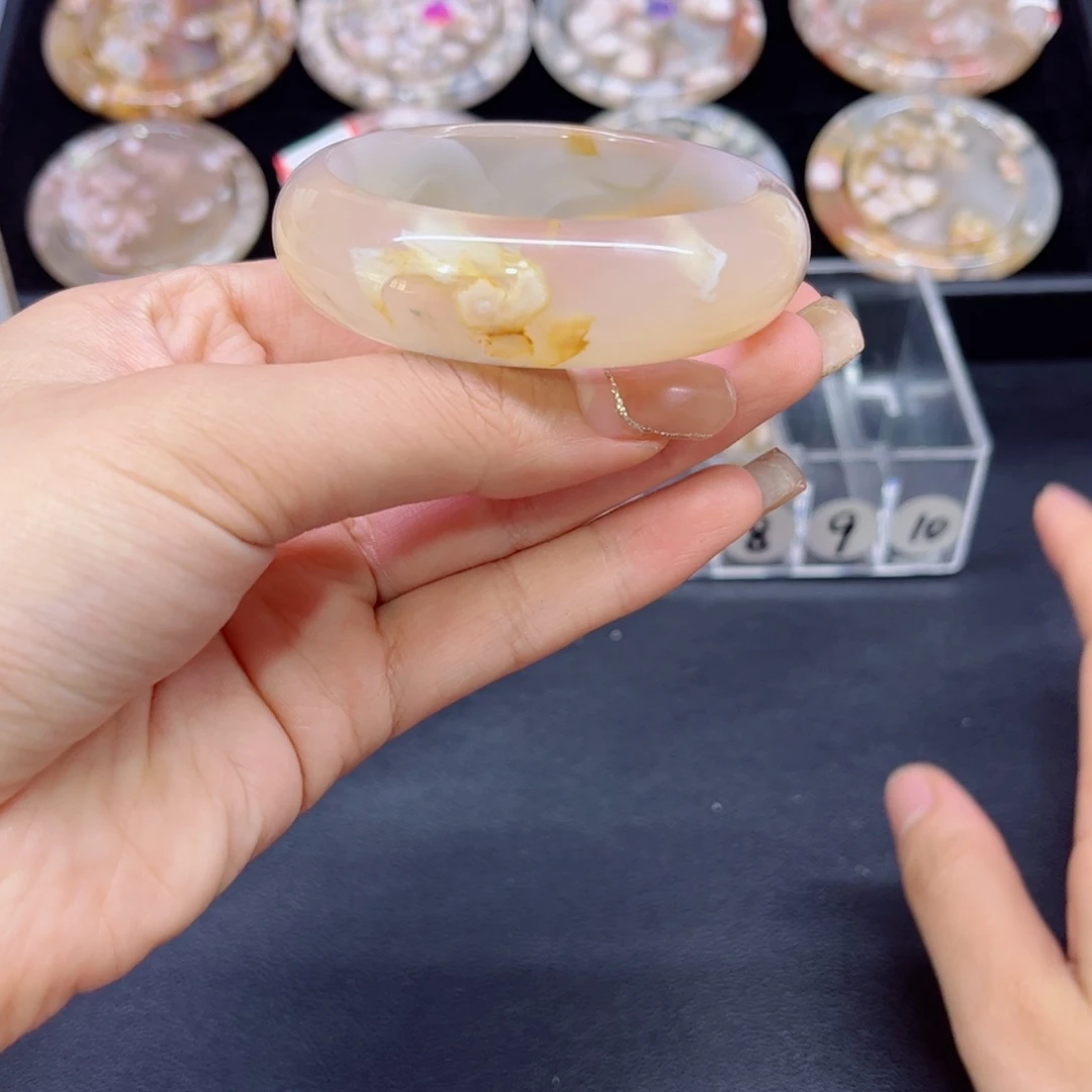 手镯玛瑙/玉髓未镶嵌53