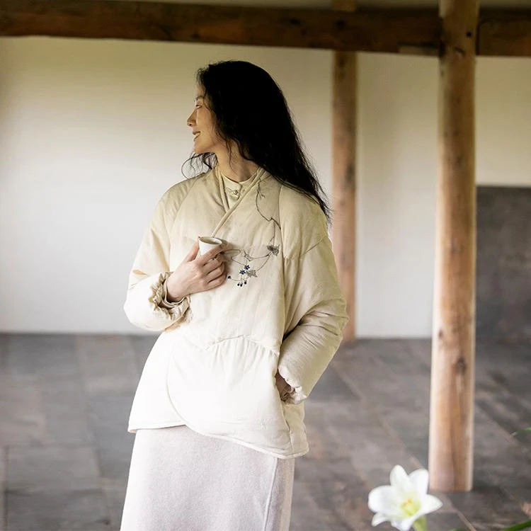 牧衣游原创 提花羊毛混织保暖羽绒服外套手绣炒色复古 山茶花开
