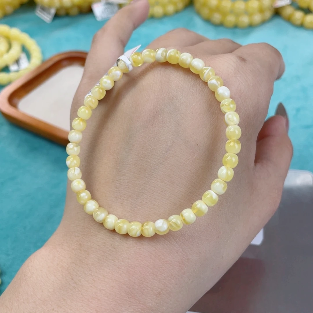 蜜蜡裸石未镶嵌蜜蜡89