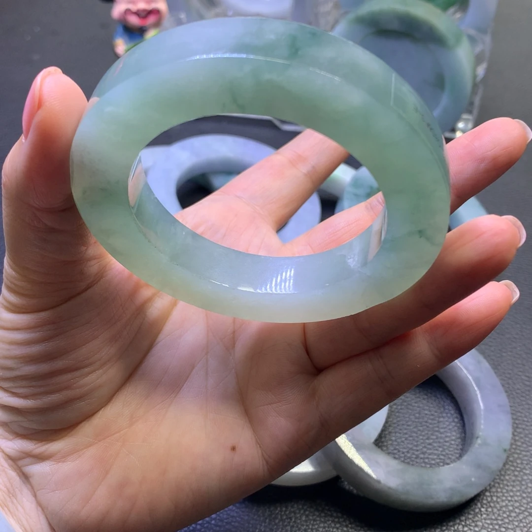 定制翡翠翡翠未镶嵌风****岸