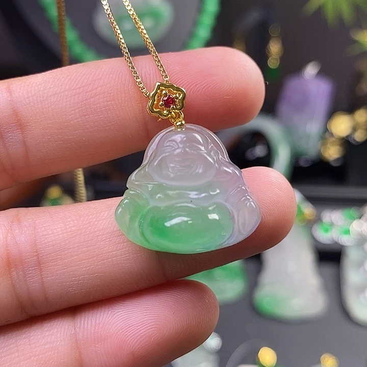 翡翠未镶嵌吊坠(赠链)