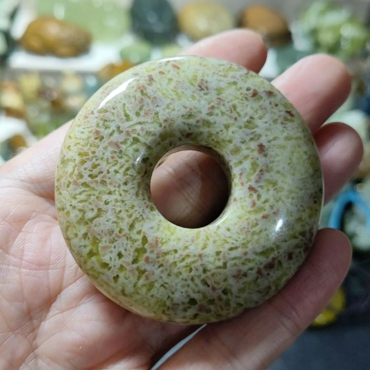 岫玉平安扣未镶嵌